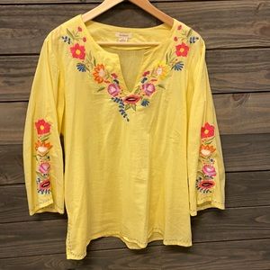 Sundance embroidered 3/4 length sleeved